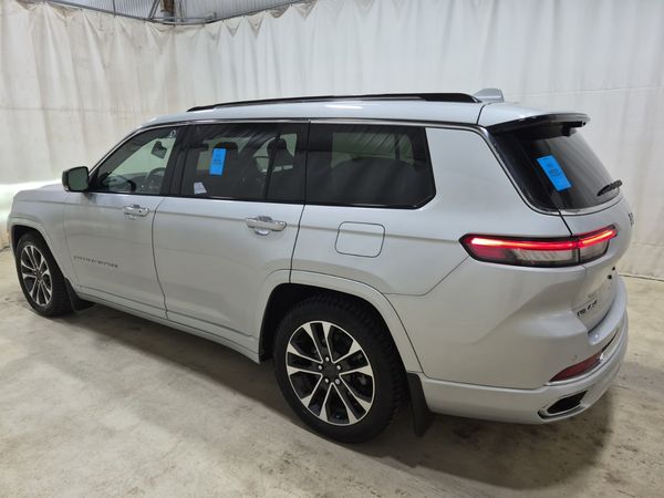 2022 Jeep Grand Cherokee L OVERLAND