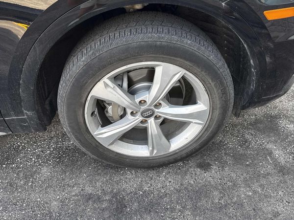 2019 Audi Q5 Progressiv quattro Premium Plus