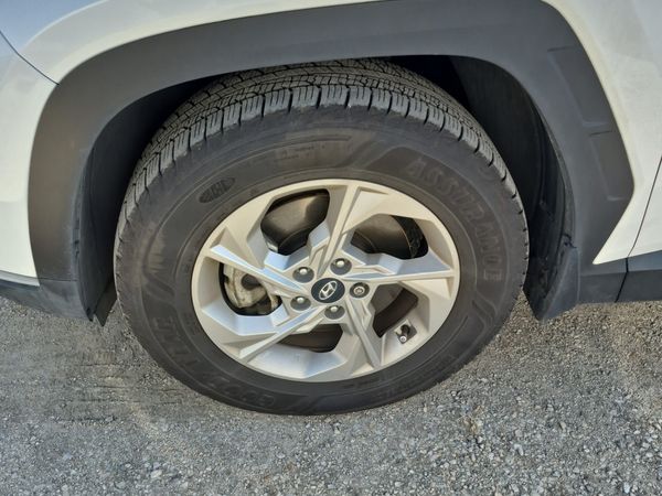 2022 Hyundai Tucson ESSENTIAL SEL