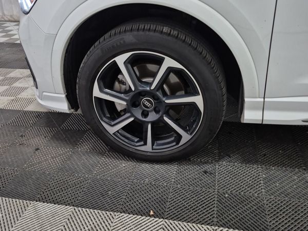 2025 Audi Q3 PROGRESSIV