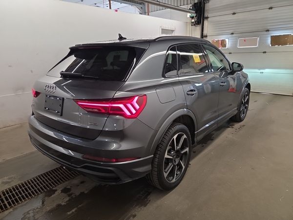 2024 Audi Q3 PROGRESSIV