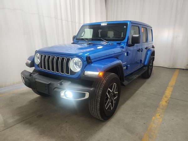 2024 Jeep Wrangler 4 Door 4x4 Sahara