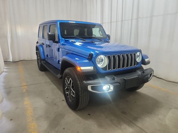 2024 Jeep Wrangler 4 Door 4x4 Sahara
