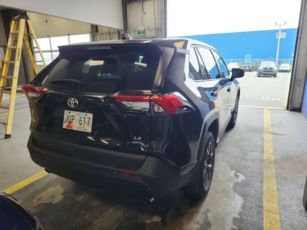 2024 Toyota RAV4 Awd Le