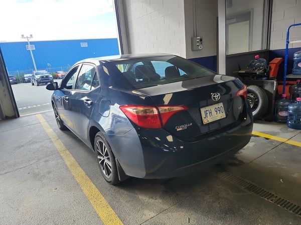 2017 Toyota Corolla 4dr Sdn Cvt Le