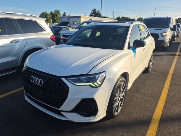 2021 Audi Q3 TECHNIK