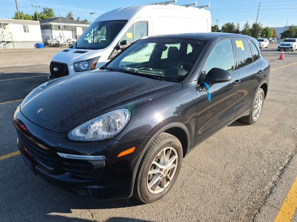 2017 Porsche Cayenne AWD 4DR
