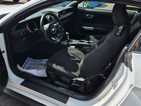 2022 Ford Mustang ECOBOOST I4 Convertible