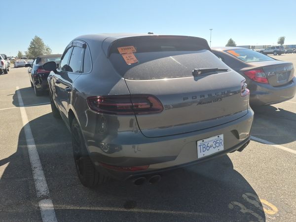 2017 Porsche MACAN GTS