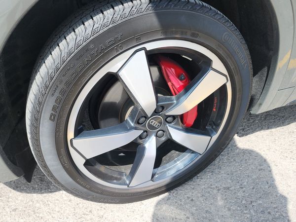 2024 Audi Q5 TECHNIK S Line quattro Prestige