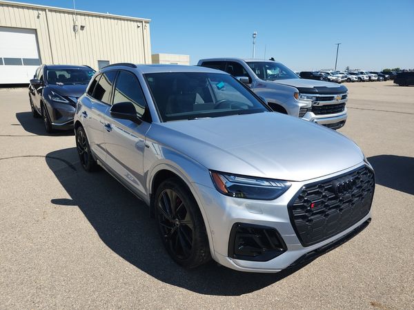 2025 Audi SQ5 TECHNIK quattro Prestige