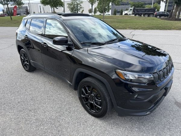 2022 Jeep Compass Altitude Latitude Lux, Altitude