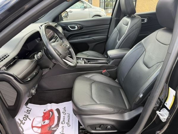 2022 Jeep Compass Altitude Latitude Lux, Altitude