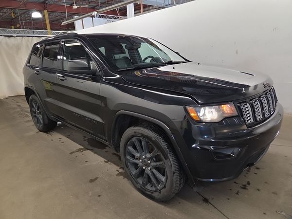 2021 Jeep Grand Cherokee ALTITUDE Laredo