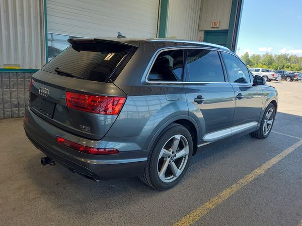 2018 Audi Q7 TECHNIK