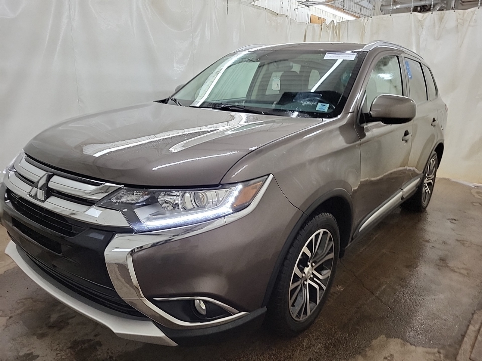 Mitsubishi Outlander Awc Es