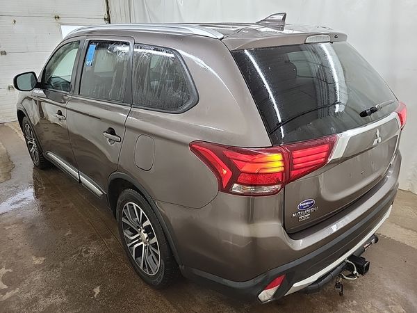 2018 Mitsubishi Outlander Awc Es