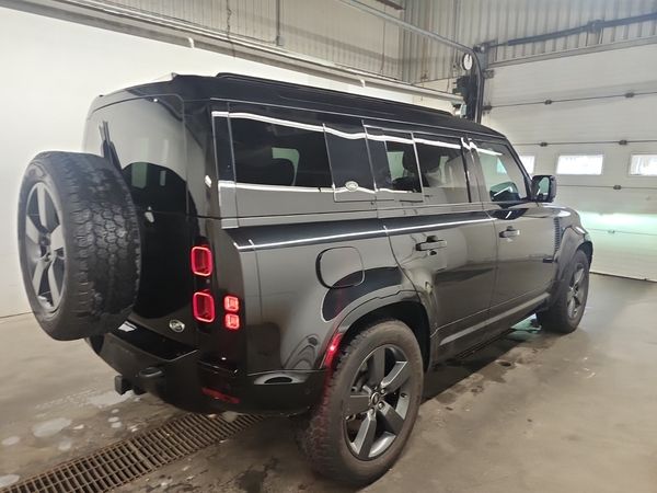 2023 Land Rover DEFENDER X-DYNAMIC SE 110 X-Dynamic SE