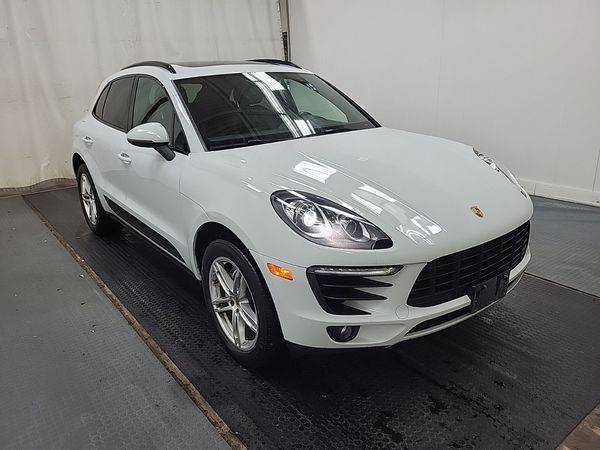 2018 Porsche MACAN S