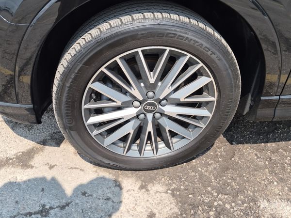 2022 Audi Q3 KOMFORT quattro Premium