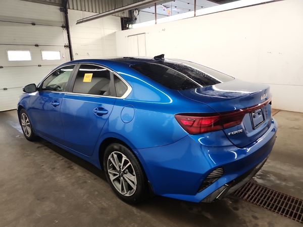 2023 Kia FORTE EX