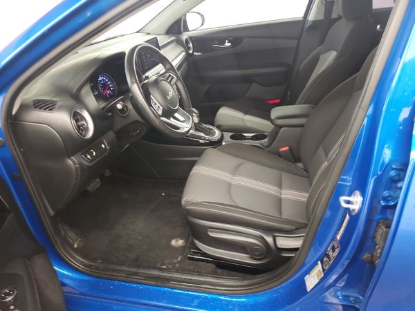 2023 Kia FORTE EX