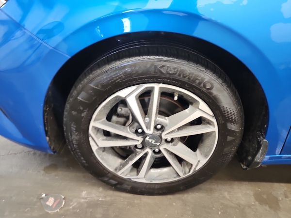 2023 Kia FORTE EX