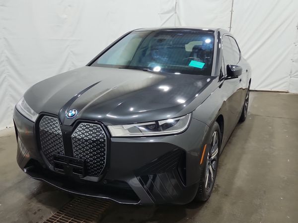 2022 BMW iX XDRIVE50