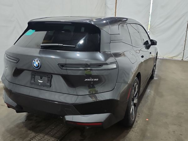 2022 BMW iX XDRIVE50 xDrive50i