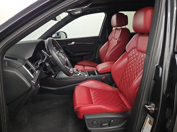 2018 Audi SQ5 TECHNIK quattro Prestige