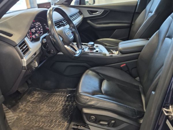 2019 Audi Q7 TECHNIK