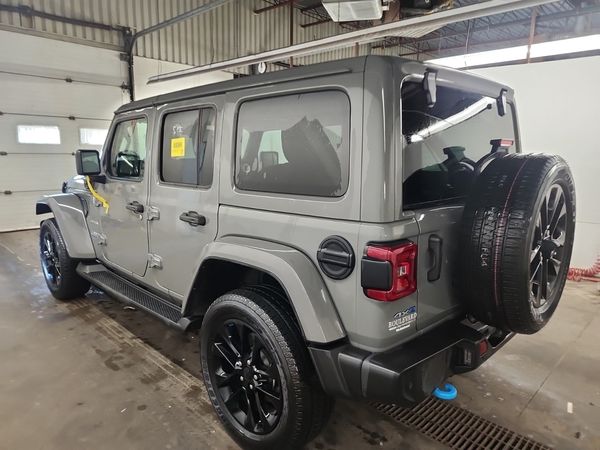 2022 Jeep Wrangler 4xe UNLIMITED SAHARA