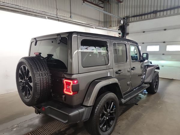 2022 Jeep Wrangler 4xe UNLIMITED SAHARA
