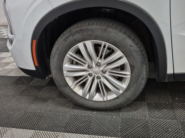 2024 Mitsubishi Outlander ES