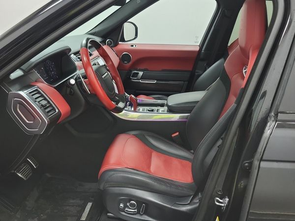 2020 Land Rover Range Rover Sport SVR