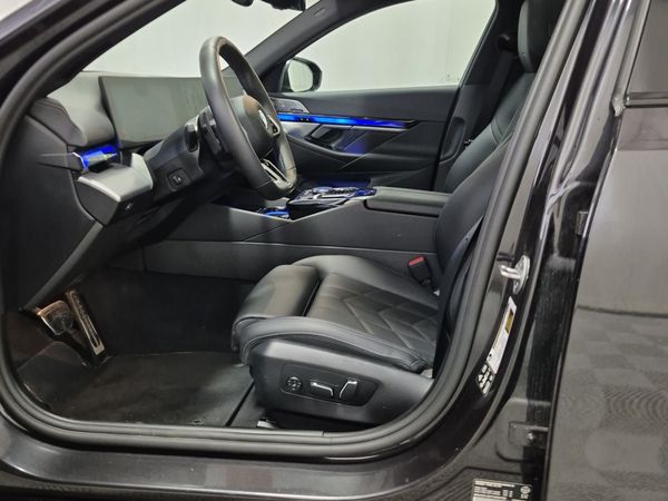 2026 BMW 5 SERIES 530I XDRIVE