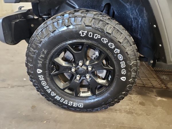 2023 Jeep Wrangler WILLYS Sport