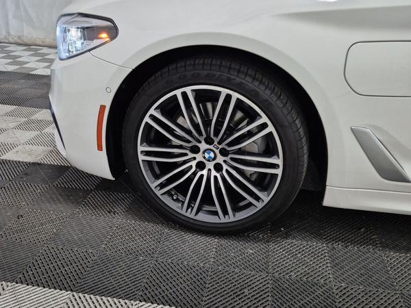 2019 BMW 5 SERIES 530E XDRIVE IPERFORMANCE