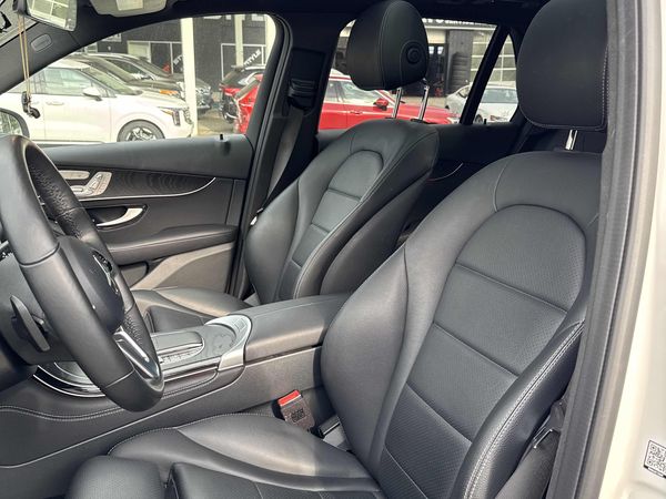 2021 Mercedes-Benz GLC GLC 300 GLC300-4M