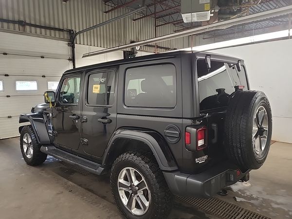 2021 Jeep Wrangler UNLIMITED SAHARA