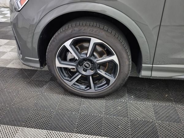 2025 Audi Q3 PROGRESSIV