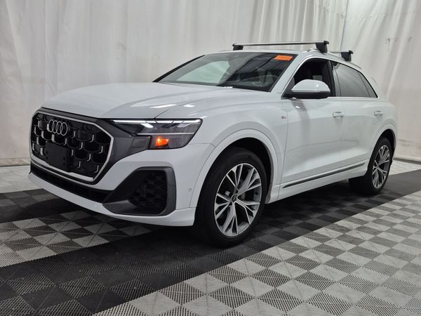 2025 Audi Q8 PROGRESSIV