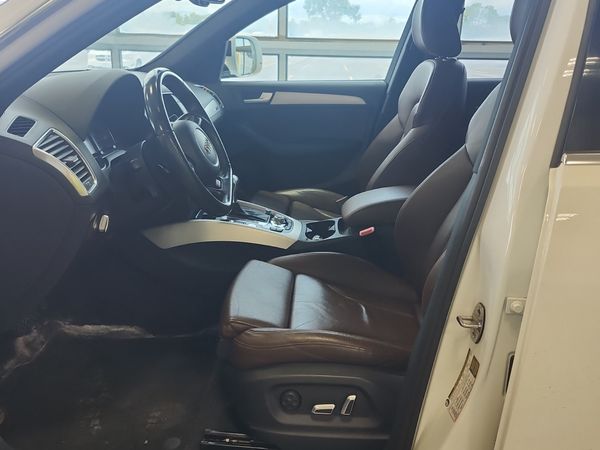 2017 Audi Q5 2.0T TECHNIK S Line quattro Prestige