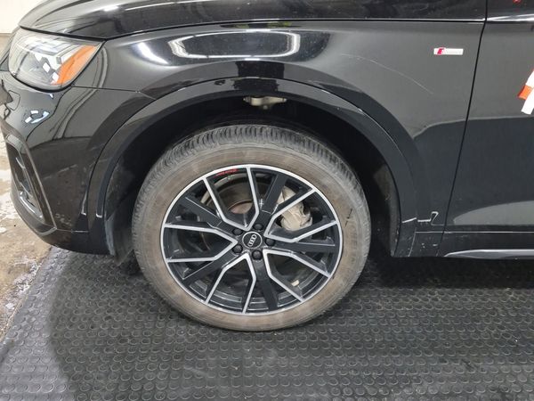 2021 Audi Q5 TECHNIK S Line quattro Technik