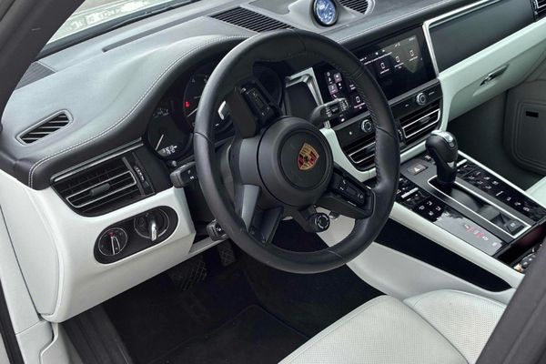 2024 Porsche MACAN Macan, Macan T