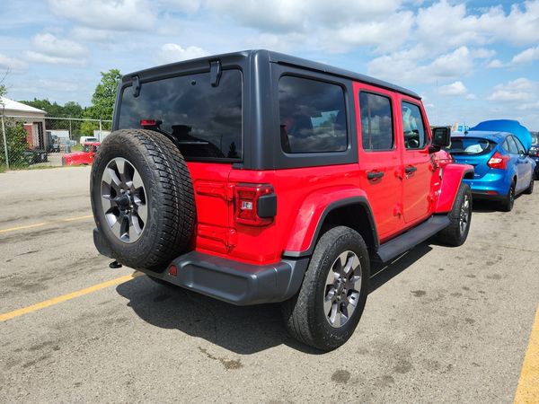 2019 Jeep Wrangler Unlimited 4x4 Sahara
