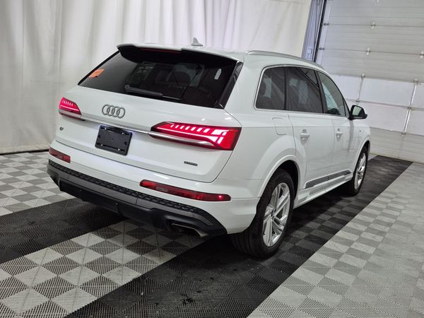 2026 Audi Q7 55 TFSI QUATTRO quattro Premium