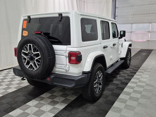 2025 Jeep Wrangler SAHARA