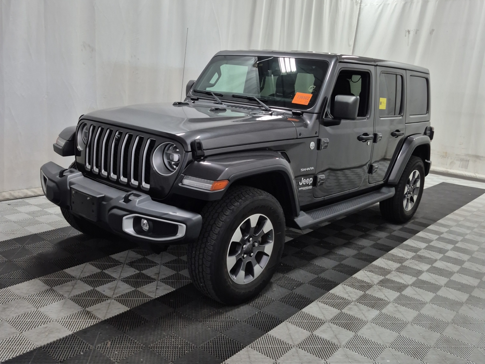 2021 Jeep Wrangler UNLIMITED SAHARA