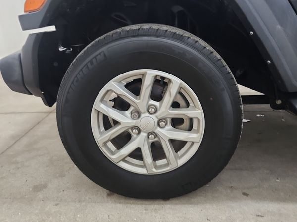 2023 Jeep Wrangler 4 Door 4x4 Sport S